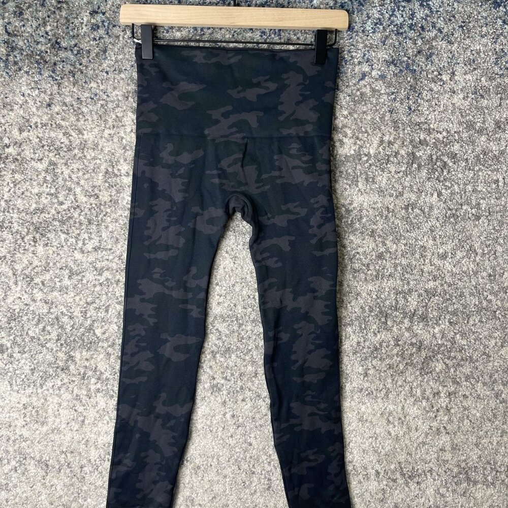 Spanx Leggings Womens Medium Black Camo Seamless High Rise Activewear‎ Yoga - Picture 6 of 8